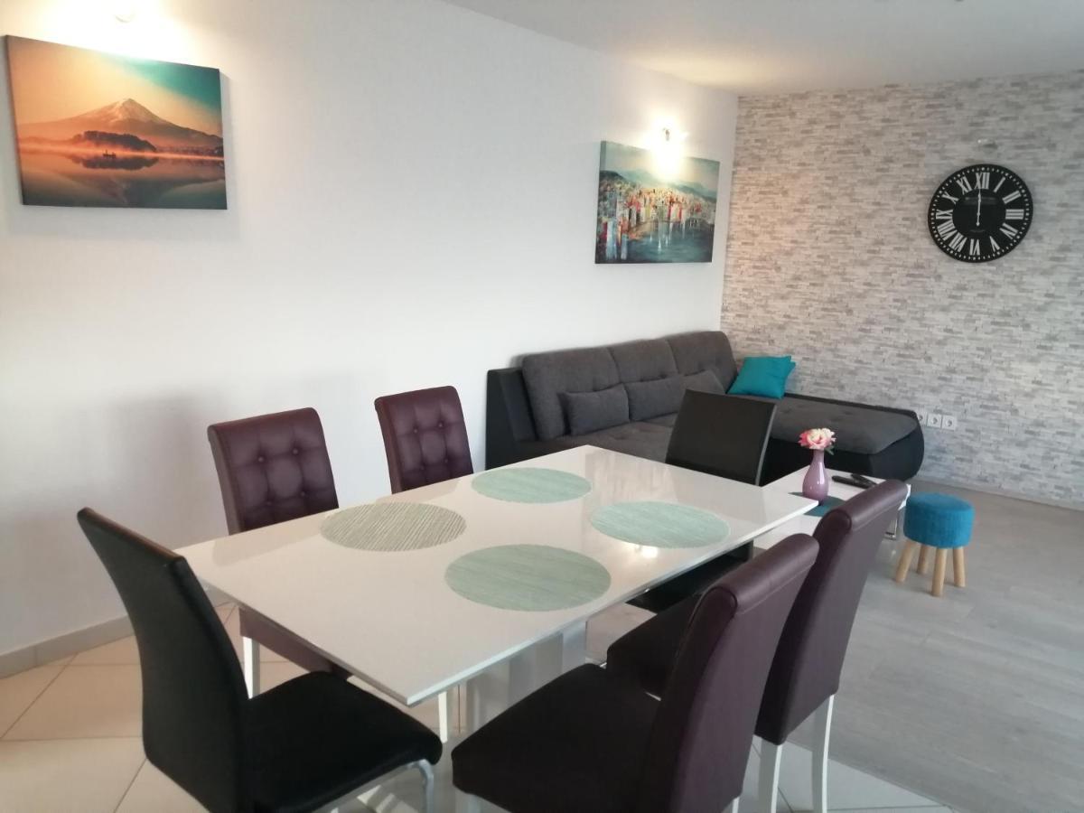 Apartmán Lana I Natali Kaštela Exteriér fotografie