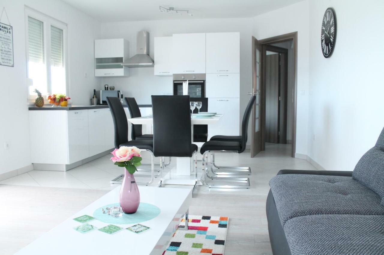 Apartmán Lana I Natali Kaštela Exteriér fotografie